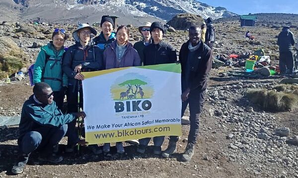 06 DAYS KILIMANJARO MOUNTAIN TREKKING VIA MARANGU ROUTE