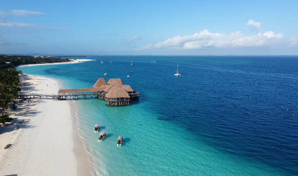14 DAYS CLASSIC LODGE SAFARI, CULTURAL SITE VISIT & ZANZIBAR EXCURSION